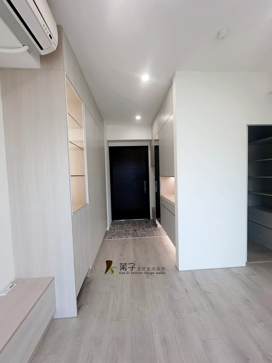 北歐風大收納溫馨婚房－玄關｜菓子空間室內設計舊屋翻新作品